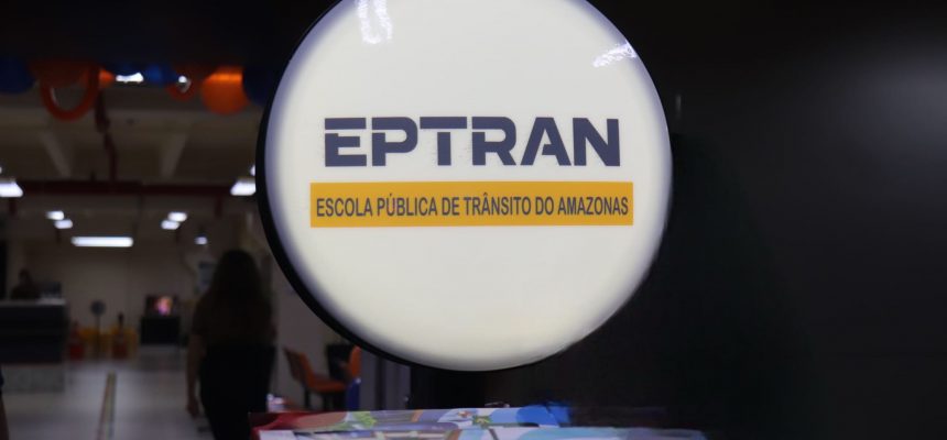 O Departamento Estadual de Trânsito do Amazonas (Detran-AM), por meio da Escola Pública de Trânsito (Eptran), está com inscrições abertas e gratuitas para os cursos de Atualização e Especialização para Mototaxistas residentes do município de Tefé (distante 523 quilômetros de Manaus).