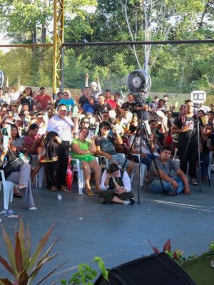 O governador Wilson Lima, o ministro das Cidades, Jader Filho e o prefeito de Tefé, Nicsson Marreira, assinaram, nesta segunda-feira (05/05), um contrato para construção de um residencial com 400 casas no município. Em parceria com o Governo Federal, pelo Minha Casa, Minha Vida, a ação fortalece a política habitacional do Amazonas Meu Lar, o maior programa habitacional da história do Estado.